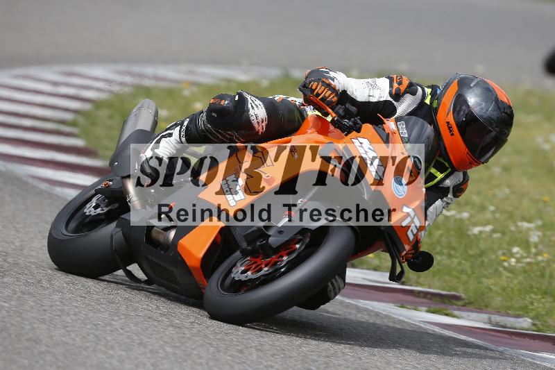 /09 19.04.2026  Caremotion get faster ADR/Gruppe gruen/72